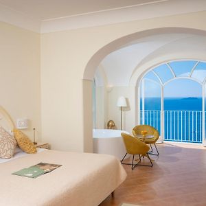 Villa Santa Chiara Positano Suites